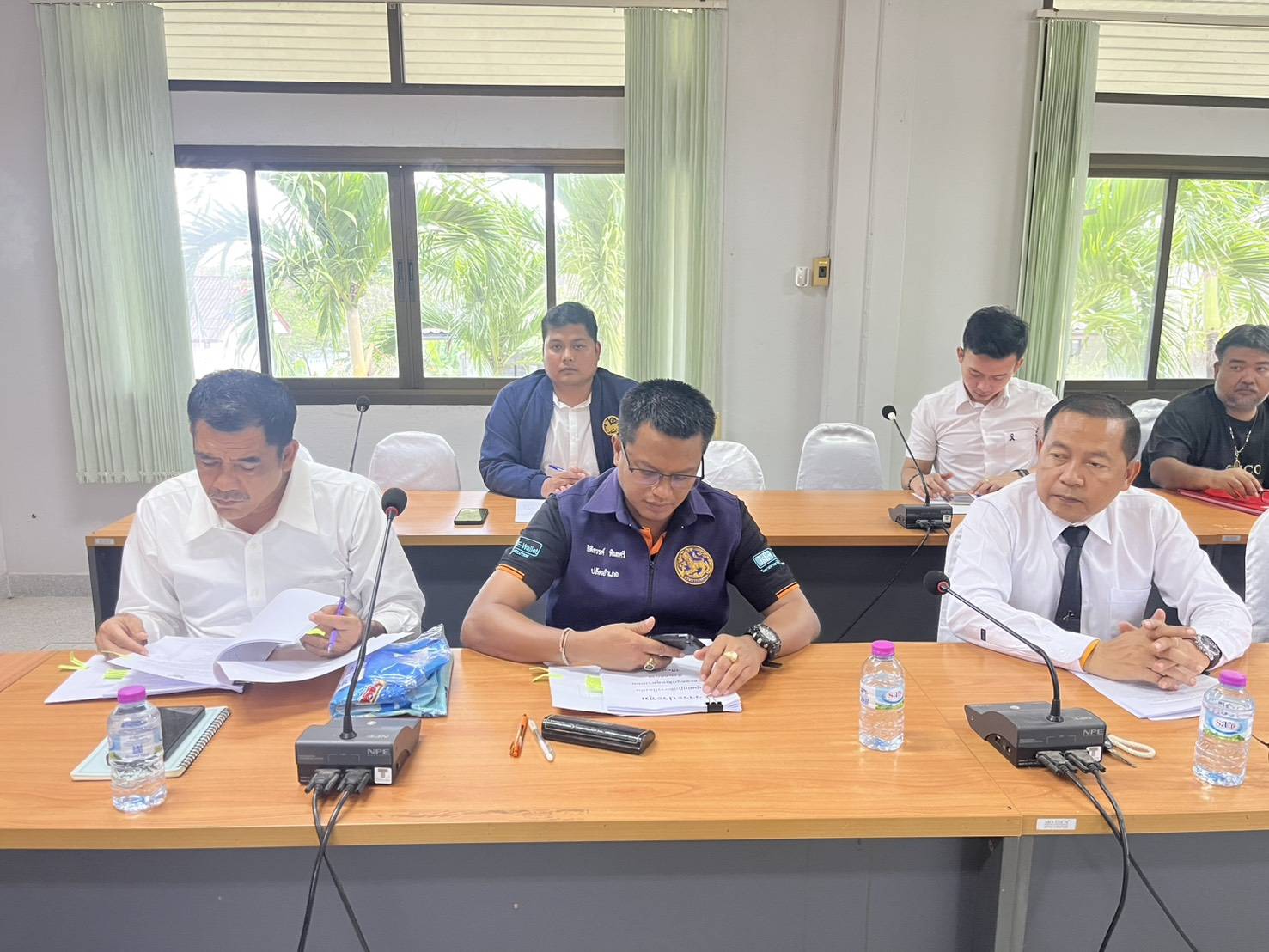 เข้าร่วมประชุมคณะกรรมการศูนย์ปฏิบัติการความปลอดภัยทางถนนอำเภอพนม ในช่วงเทศกาลปีใหม่ พ.ศ.2569